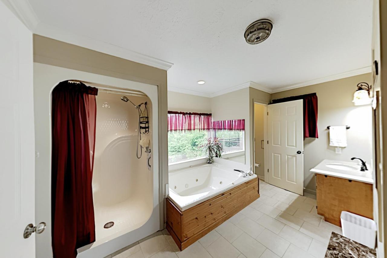 Majestic Leconte Villa Gatlinburg Bagian luar foto