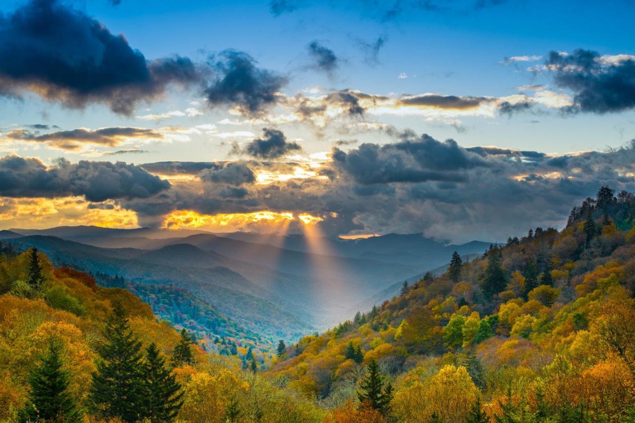 Majestic Leconte Villa Gatlinburg Bagian luar foto