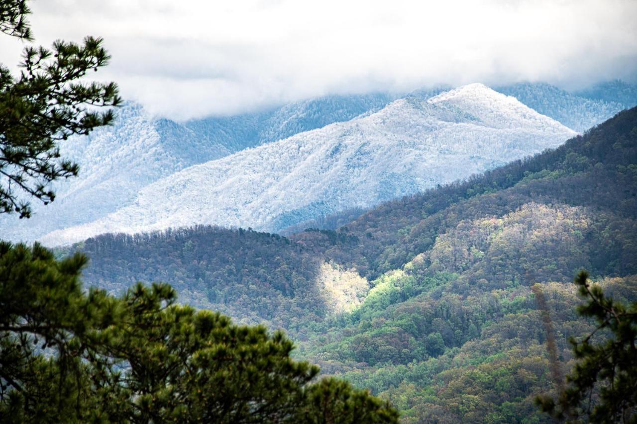 Majestic Leconte Villa Gatlinburg Bagian luar foto